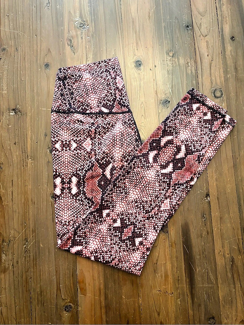 Colorfulkoala High Waisted Snakeskin Yoga Leggings L